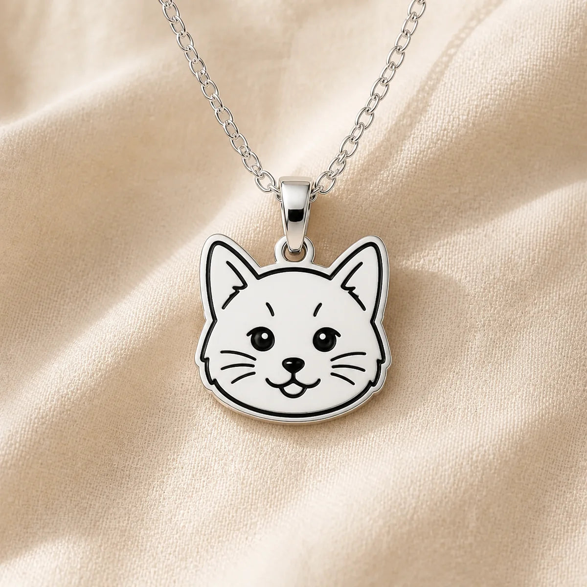 Custom cat portrait pendant detail